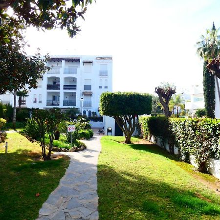 Apartamento Puerto Banús Marbella Exterior foto