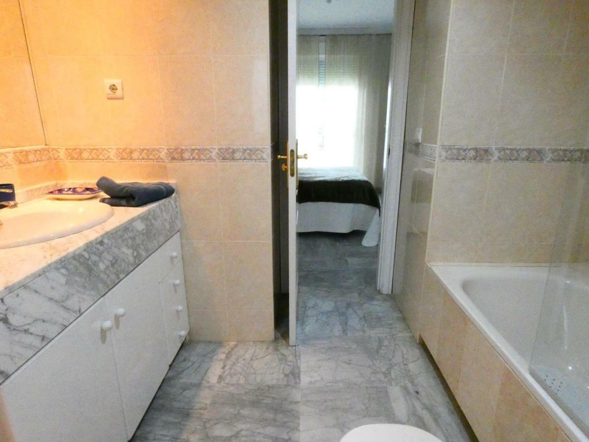 Apartamento Puerto Banús Marbella Exterior foto