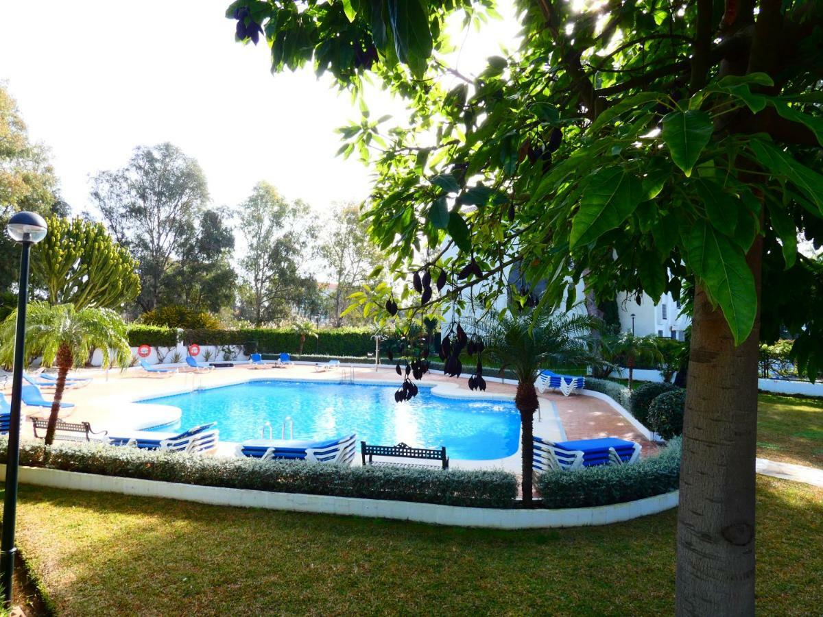 Apartamento Puerto Banús Marbella Exterior foto